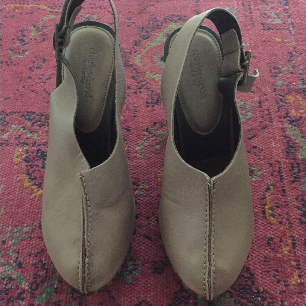 Charles David Picchio Slingback Mule